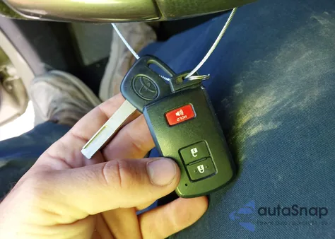 2019 Toyota Tacoma Trd Off Road из США, поврежденный, VIN 3TMCZ5AN3KM260404